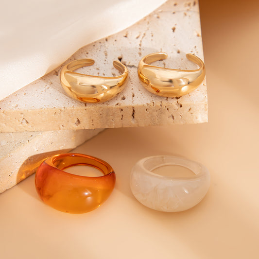 4Pcs Chunky Colorful Resin Stack Rings Set for Women Fashion Rainbow Acrylic Statement Ring Vintage Gold Plastic Knuckle Jewelry Stackable Accessories